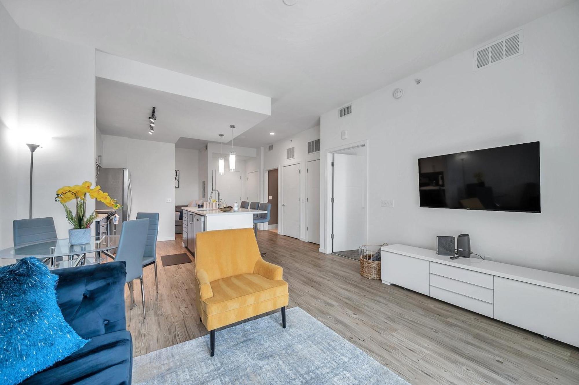 Luxury 1 Bedroom With Den Downtown Tampa Apt - City Views, Rooftop Pool, Workspace Exterior foto